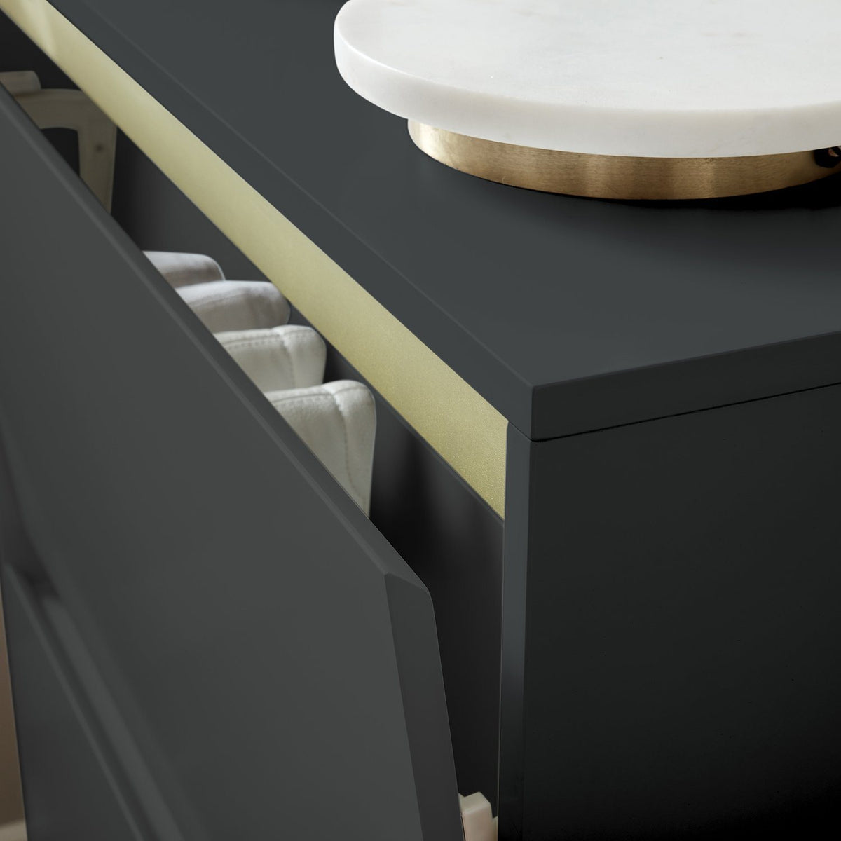 Iliana - Meuble à Chaussures - 2 Portes - Gris Anthracite- laura james