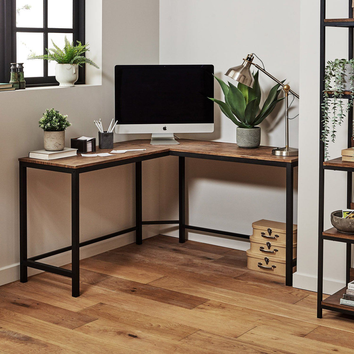 Sheffield - Bureau d'angle Industrielle - laura james