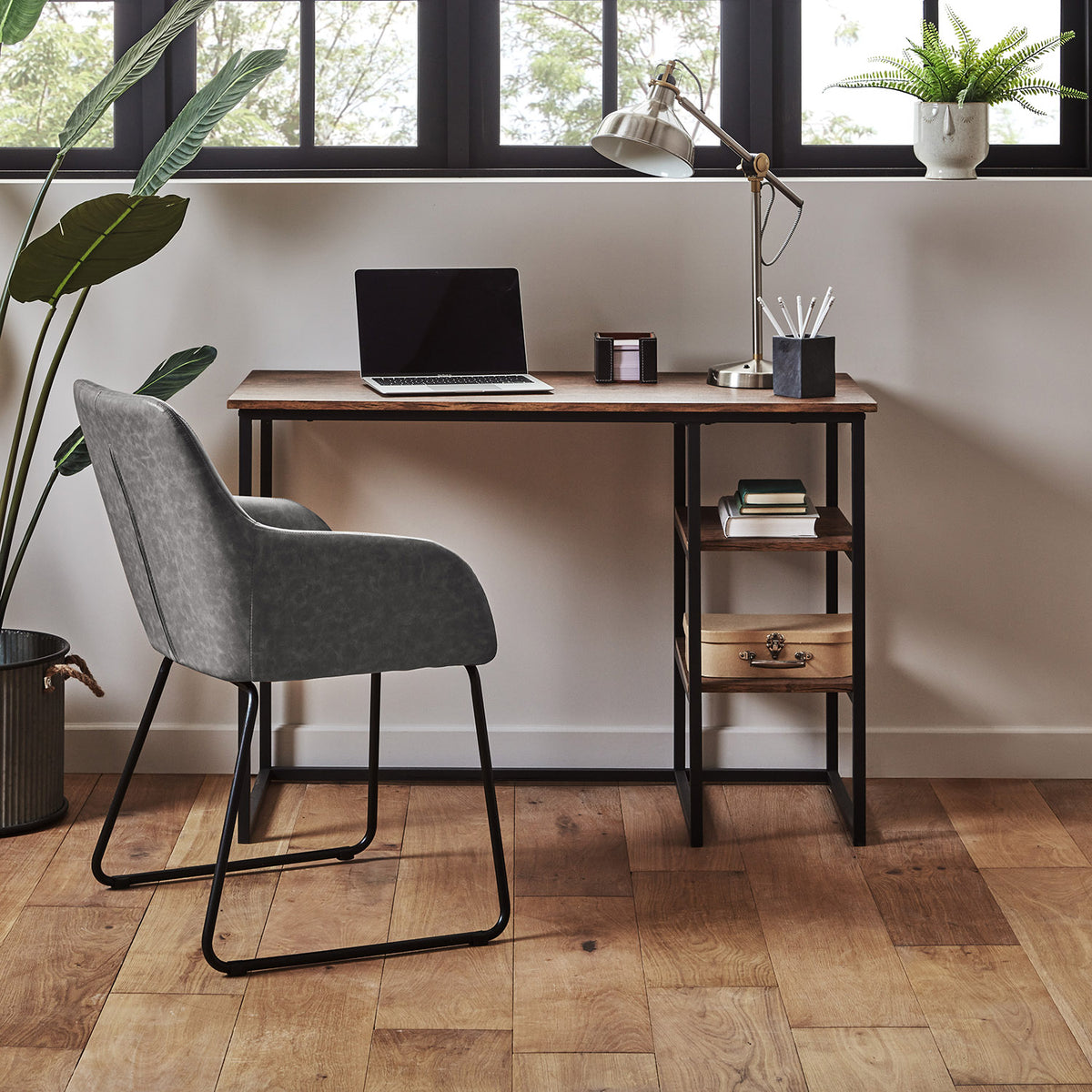 Bureau Industriel - Sheffield - Effet bois et métal